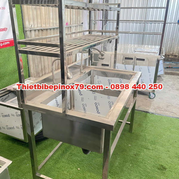 CHẬU RỬA INOX 304 2 HỘC CÓ KỆ TRÊN 2 TẦNG GIẢI PHÁP CHUYÊN DỤNG, TIỆN LỢI CHO BẾP