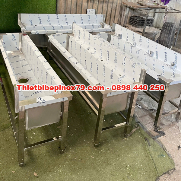 CHẬU RỬA INOX 304 NHIỀU VÒI DÀNH CHO TRẺ EM VÀ NGƯỜI LỚN GIA CÔNG THEO KÍCH THƯỚC YÊU CẦU