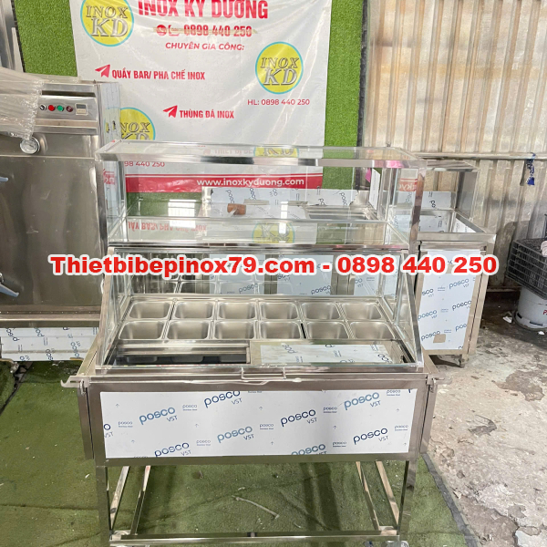THÙNG ĐÁ INOX KHAY TOPPING CÓ CHÂN, KỆ TRÊN 2 TẦNG, NẮP KÍNH LẬT VÀ BÀN GẬP PHA CHẾ CHUYÊN NGHIỆP