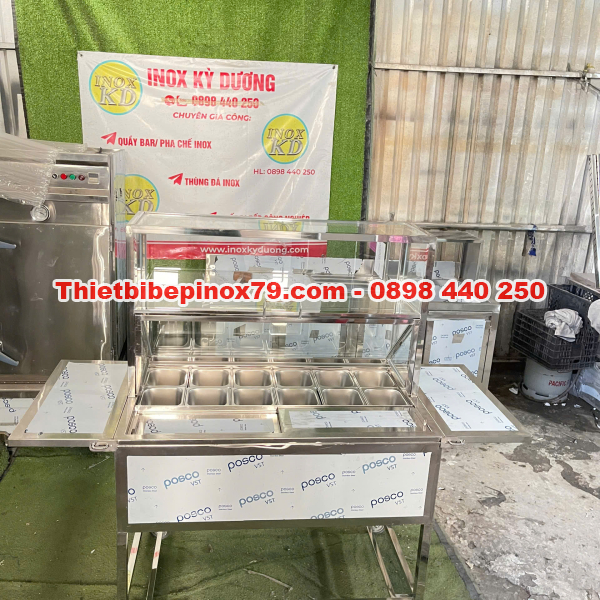 THÙNG ĐÁ INOX KHAY TOPPING CÓ CHÂN, KỆ TRÊN 2 TẦNG, NẮP KÍNH LẬT VÀ BÀN GẬP PHA CHẾ CHUYÊN NGHIỆP