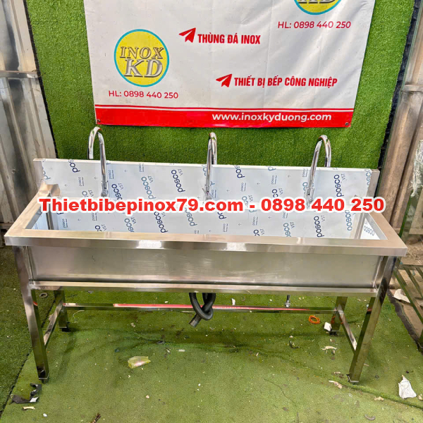 CHẬU RỬA INOX 304 3 VÒI CHUYÊN DỤNG CHO QUÁN ĂN, NHÀ HÀNG, BẾP CÔNG NGHIỆP