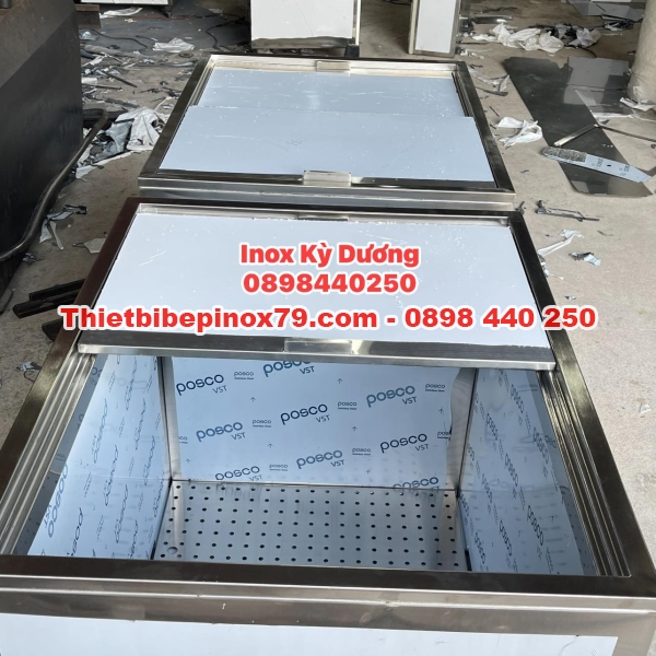 Thùng đá inox 304 đựng 200 ký đá bi có bánh xe đẩy