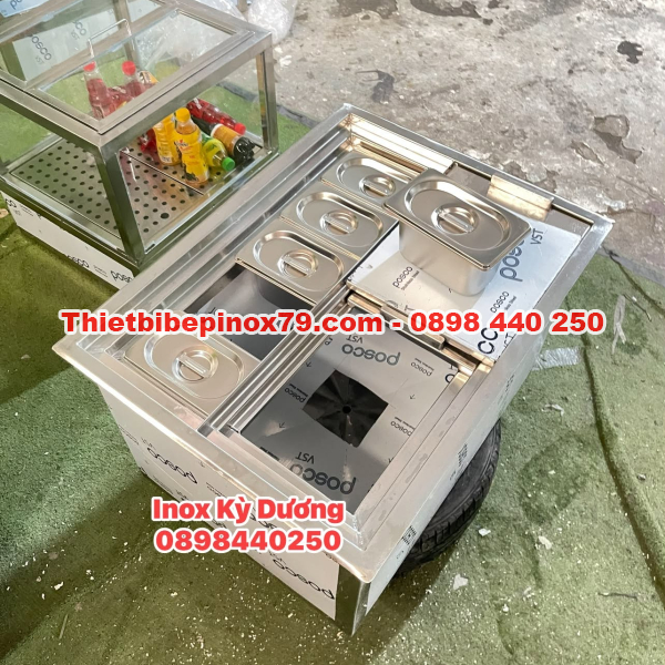 THÙNG ĐÁ INOX 304 5 KHAY TOPPING 1/9 – THIẾT KẾ GỌN GÀNG, TỐI ƯU QUY TRÌNH PHA CHẾ
