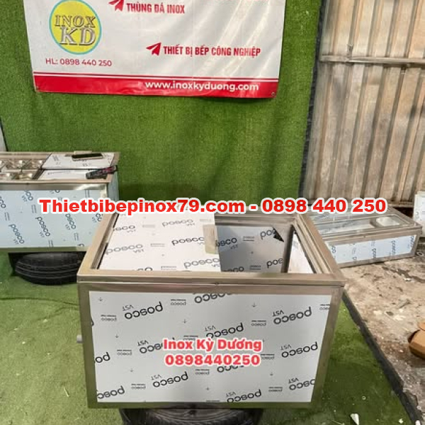 THÙNG ĐÁ INOX 304 CÓ FOAM CÁCH NHIỆT, ĐẶT TRÊN BÀN, VAN XẢ NƯỚC BÊN HÔNG
