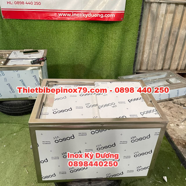 THÙNG ĐÁ INOX 304 CÓ FOAM CÁCH NHIỆT, ĐẶT TRÊN BÀN, VAN XẢ NƯỚC BÊN HÔNG