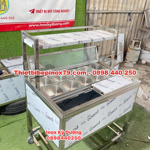 THÙNG ĐÁ INOX 304 10 KHAY TOPPING 1/6 CÓ CHÂN BÁNH XE VÀ KỆ TRÊN THIẾT KẾ TỐI ƯU, HIỆN ĐẠI