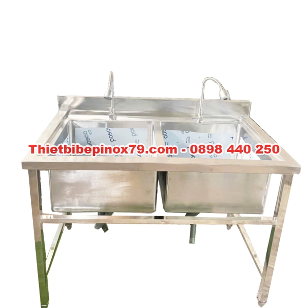 CHẬU RỬA CÔNG NGHIỆP HAI HỌC CÓ CHÂN ĐỨNG