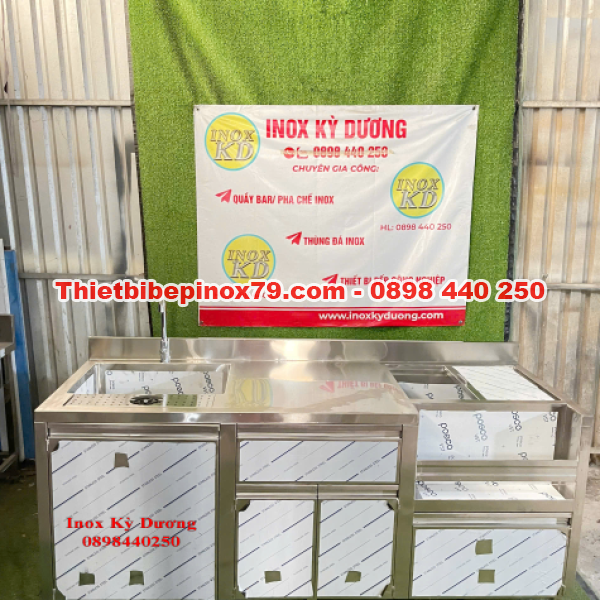 QUẦY PHA CHẾ INOX 304 TÍCH HỢP ĐẦY ĐỦ CHẬU RỬA, THÙNG ĐÁ, KHAY SI-RUP VÀ HỆ TỦ LƯU TRỮ CAO CẤP