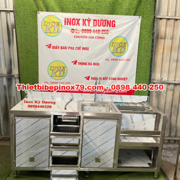 QUẦY PHA CHẾ INOX 304 TÍCH HỢP CHẬU RỬA – GIẢI PHÁP TỐI ƯU CHO QUÁN BAR, TRÀ SỮA, CÀ PHÊ