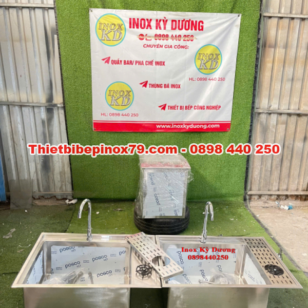 CHẬU RỬA INOX ÂM QUẦY 1 HỐ CÓ VÒI – GIẢI PHÁP TỐI ƯU CHO QUẦY PHA CHẾ VÀ BẾP CÔNG NGHIỆP
