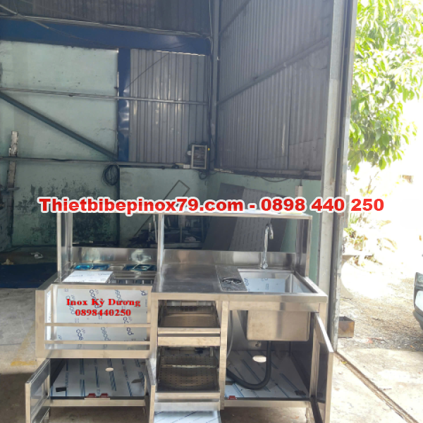 QUẦY PHA CHẾ INOX ĐA NĂNG TẠI XƯỞNG – THIẾT KẾ CHUYÊN NGHIỆP, TỐI ƯU HIỆU SUẤT