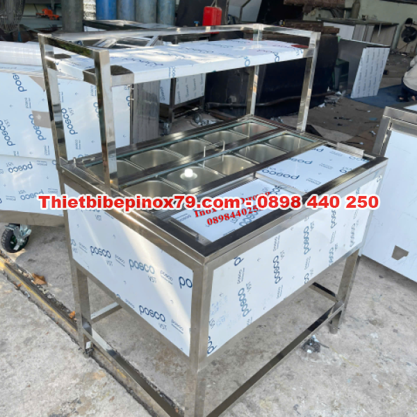 THÙNG ĐÁ INOX CÓ CHÂN TÍCH HỢP KHAY TOPPING GIẢI PHÁP BẢO QUẢN HIỆN ĐẠI CHO TRÀ SỮA