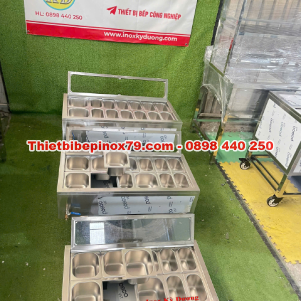 THÙNG ĐÁ INOX 304 KHAY TOPPING NẮP KÍNHTRONG SUỐT CHO QUÁN TRÀ SỮA VÀ QUÁN CHÈ