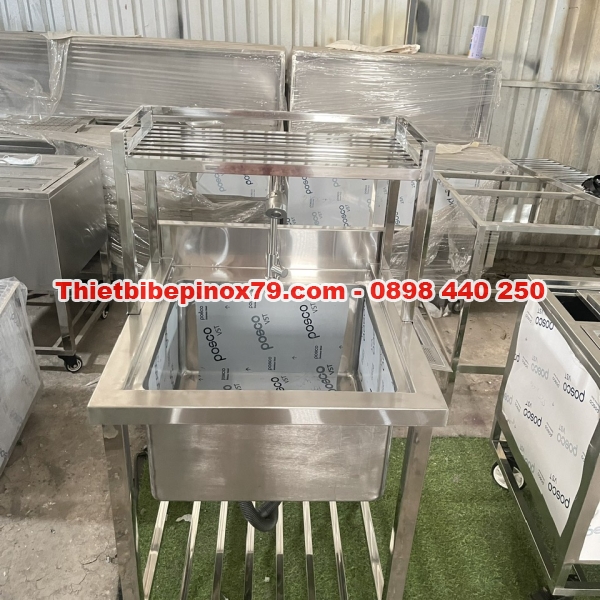 CHẬU RỬA MỘT HỌC CÓ KỆ SONG TRÊN