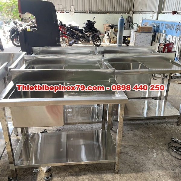 CHẬU RỬA MỘT HỌC CÁNH PHẢI