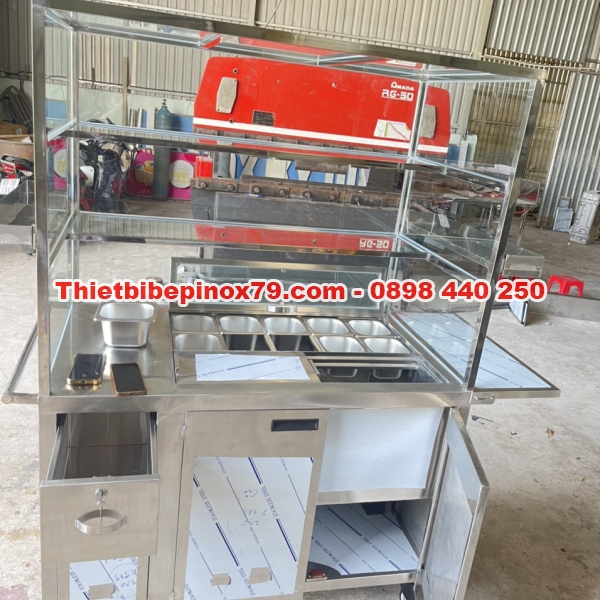 XE TRÀ SỮA CÓ THÙNG ĐÁ ÂM VÀ KHAY TOPPING