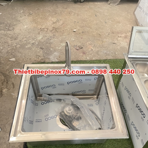  CHẬU RỬA ÂM QUẦY MỘT HỌC