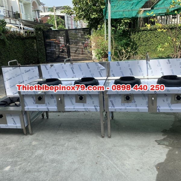 BẾP Á 3 HỌNG KIỀNG BÁNH Ú