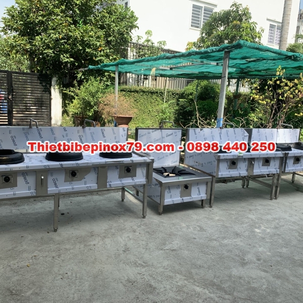 BẾP Á 3 HỌNG KIỀNG BÁNH Ú
