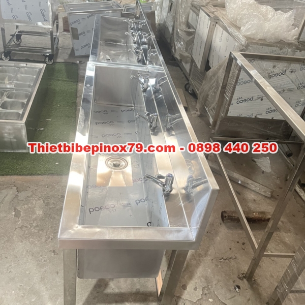 CHẬU RỬA  TAY  INOX TRƯỜNG MẦM NON