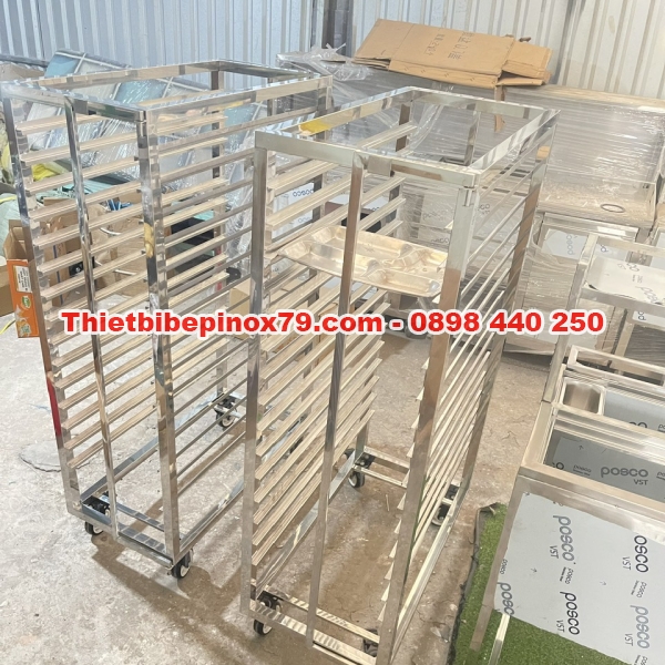  XE ĐẨY KHAY CƠM DÙNG TRONG CÔNG TY , TRƯỜNG HỌC, NHÀ HÀNG 