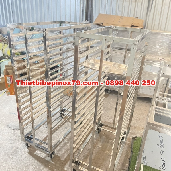  XE ĐẨY KHAY CƠM DÙNG TRONG CÔNG TY , TRƯỜNG HỌC, NHÀ HÀNG 