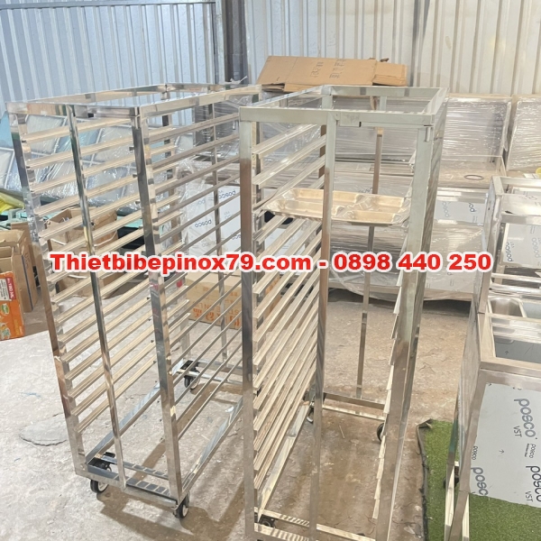  XE ĐẨY KHAY CƠM DÙNG TRONG CÔNG TY , TRƯỜNG HỌC, NHÀ HÀNG 