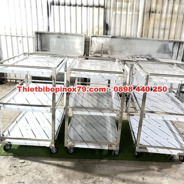  XE ĐẨY 3 TẦNG CÓ BÁNH XE DI CHUYỂN