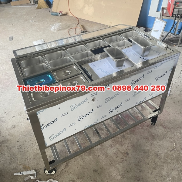 THÙNG ĐÁ INOX CÓ CHÂN BÁNH XE KÈM KỆ SONG DƯỚI