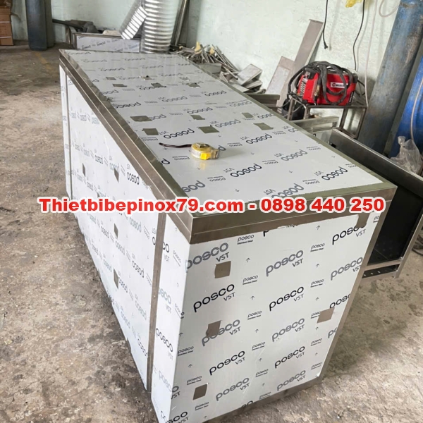 XE INOX 304 DÙNG TRONG KHU BẾP CÔNG NGHIỆP