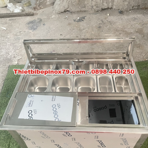 THÙNG ĐÁ INOX 304 ÂM QUẦY CÓ 6 KHAY TOPPING 1/4  VÀ 4 KHAY 1/9
