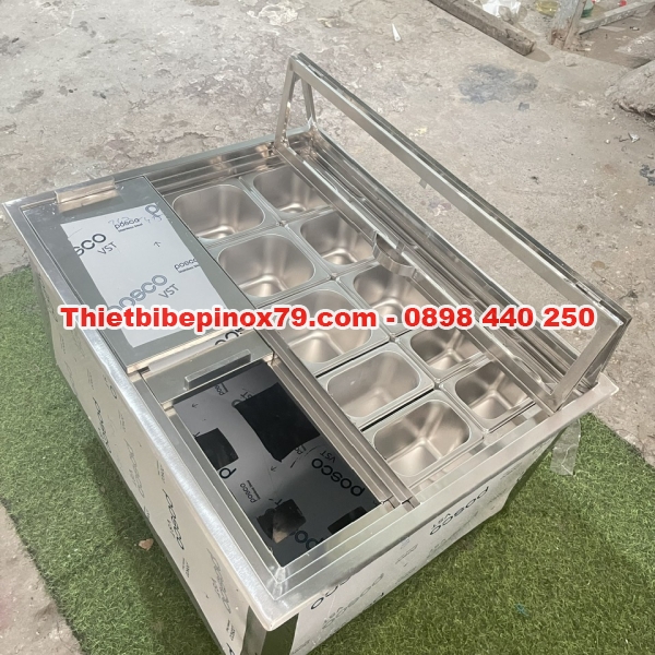 THÙNG ĐÁ INOX 304 ÂM QUẦY CÓ 6 KHAY TOPPING 1/4  VÀ 4 KHAY 1/9