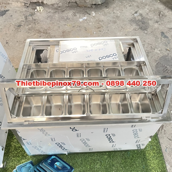 THÙNG ĐÁ INOX CÓ CHÂN BÁNH XE KÈM KỆ SONG DƯỚI