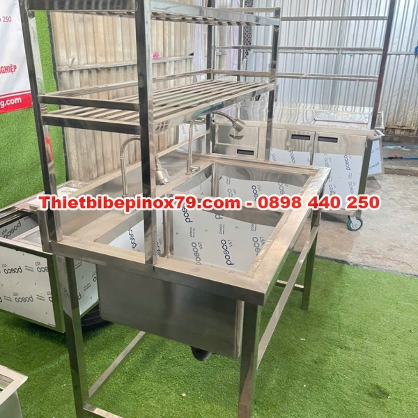 CHẬU RỬA CÔNG NGHIỆP HAI HỌC DÙNG TRONG NHÀ BẾP