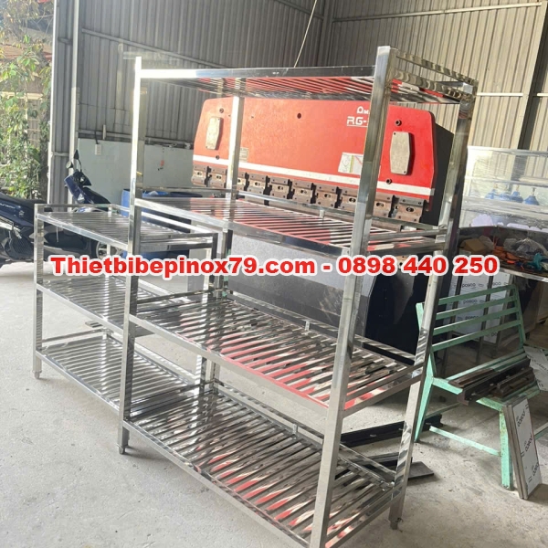 KỆ SONG INOX 304 DÙNG TRONG KHU BẾP CÔNG NGHIỆP
