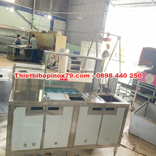 QUẦY PHA CHẾ TRÀ SỮA CÓ THÙNG ĐÁ KHAY TOPPING
