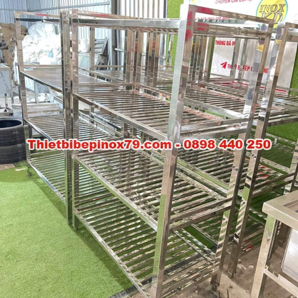 KỆ INOX 304 CÓ TẦNG SẢN XUẤT TẠI XƯỞNG GIÁ RẺ