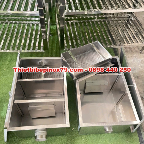 BỂ LỌC DẦU MỠ NGĂN NGỪA NGHẸT CỐNG 