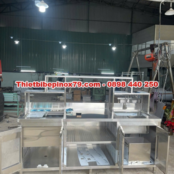 SỬ DỤNG QUẦY PHA CHẾ INOX KỲ DƯƠNG GIÁ TỐT HÀNG CHẤT LƯỢNG