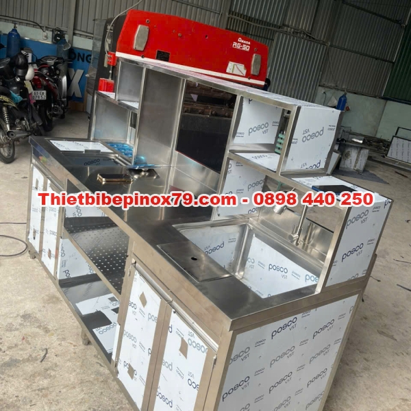 SỬ DỤNG QUẦY PHA CHẾ INOX KỲ DƯƠNG GIÁ TỐT HÀNG CHẤT LƯỢNG