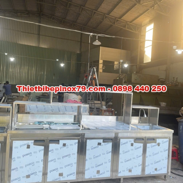 CÁCH SỬ DỤNG QUẦY PHA CHẾ TRÀ SỮA INOX BỀN ĐẸP THEO THỜI GIAN