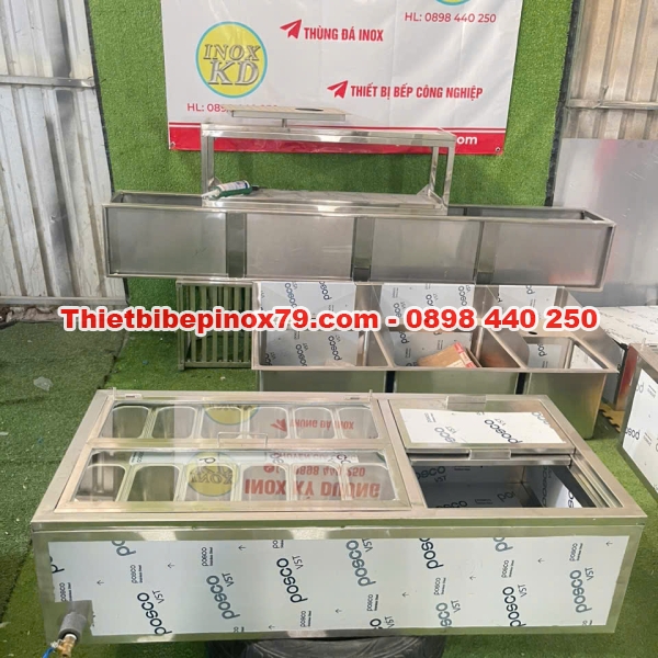 THÙNG ĐÁ INOX CÓ 12 KHAY TOPPING ĐẶT TRÊN MẶT BÀN