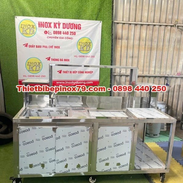 QUẦY PHA CHẾ INOX TIỆN LỢI KHI SỬ DỤNG 
