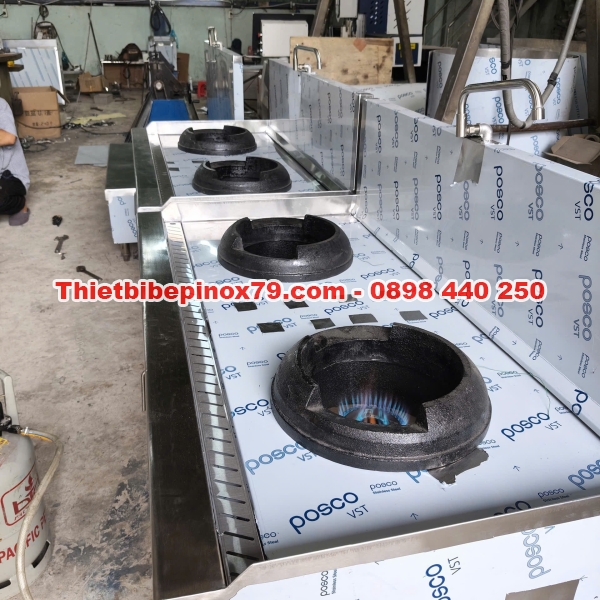 Bếp á hai họng kiềng bánh ú giá tại xưởng inox Kỳ Dương