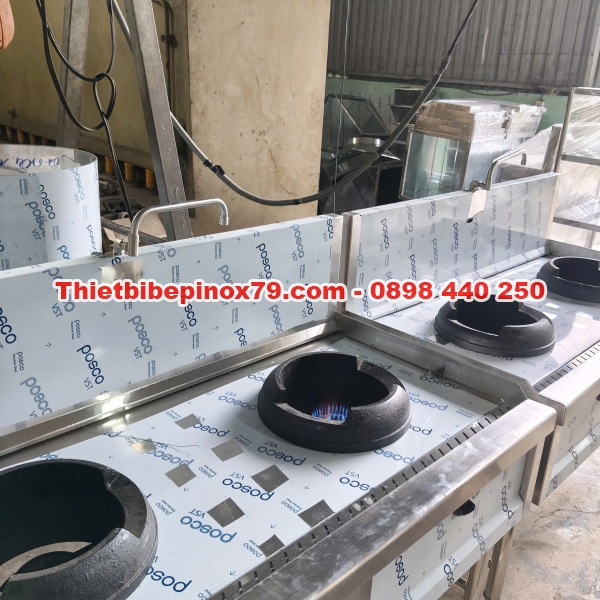 Bếp á hai họng kiềng bánh ú giá tại xưởng inox Kỳ Dương