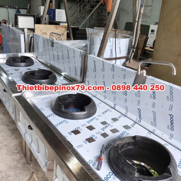 Bếp á hai họng kiềng bánh ú giá tại xưởng inox Kỳ Dương