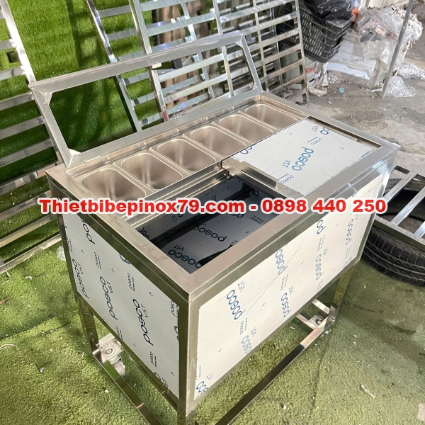 Thùng đá inox 304 có 6 khay topping kèm bánh xe di chuyển