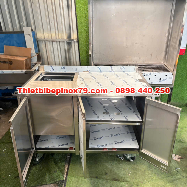 QUẦY PHA CHẾ INOX 304 KÈM THÙNG ĐÁ, BÀN GẬP CÓ CHÂN BÁNH XE DI CHUYỂN LINH HOẠT
