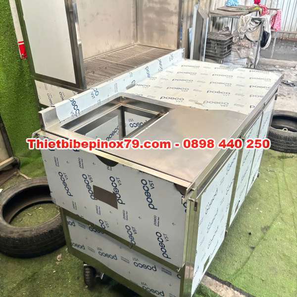 QUẦY PHA CHẾ INOX 304 KÈM THÙNG ĐÁ, BÀN GẬP CÓ CHÂN BÁNH XE DI CHUYỂN LINH HOẠT