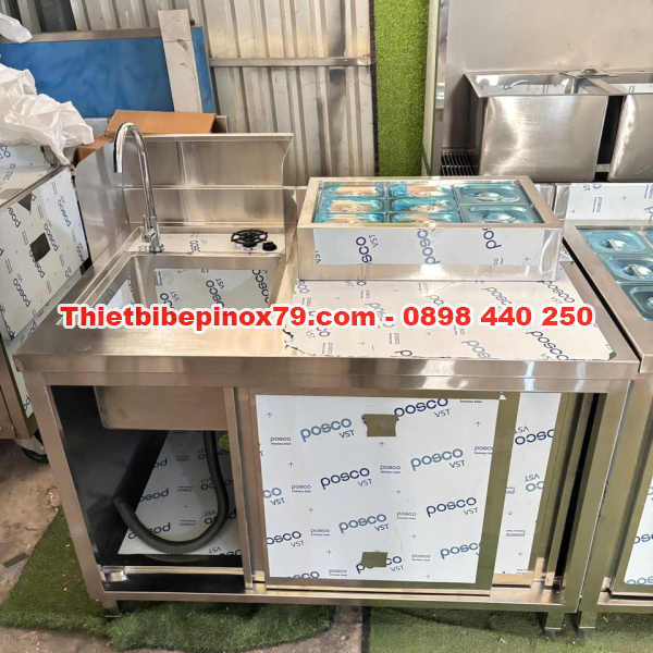 QUẦY PHA CHẾ INOX 304 CỬA LÙA TÍCH HỢP CHẬU RỬA VÀ THÙNG ĐÁ KHAY TOPPING